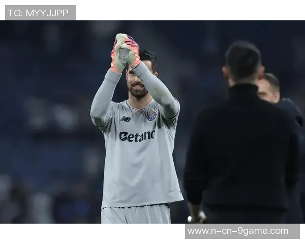 35岁科斯塔因拖欠抚养费被拘半年未踢球与悉尼FC解约重返赛场成疑 35岁科斯塔因拖欠抚养费被拘半年未踢球与悉尼FC解约重返赛场成疑