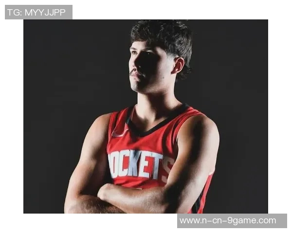 谢泼德谈防守提升:更具对抗性与合理位置选择带来积极变化 谢泼德谈防守提升:更具对抗性与合理位置选择带来积极变化