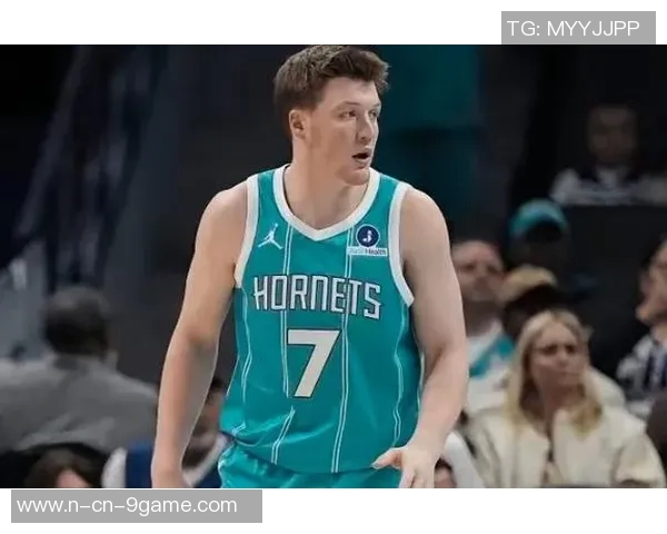 克尼佩尔连续三场得分20首次突破30分表现出色助球队赢得胜利